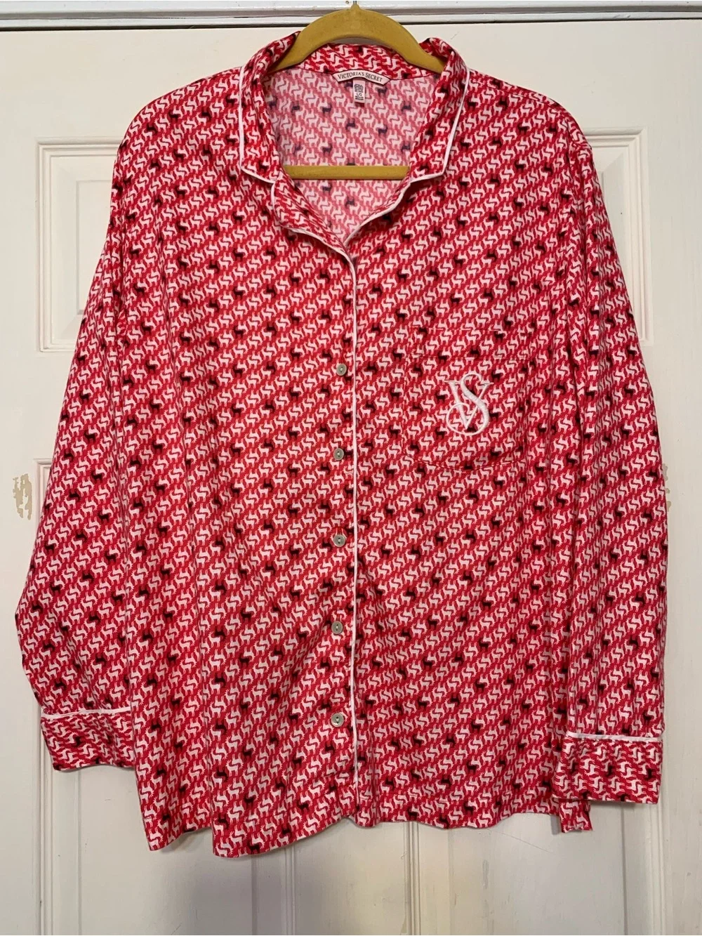 Victoria’s Secret “The Dreamer” Flannel Large Pajama Deer Set.              3790